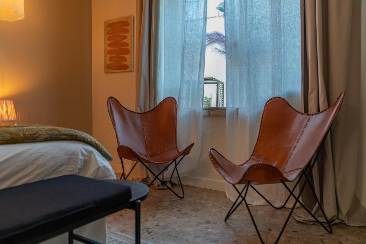 La Maison De Lyna Aigues-Mortes Esterno foto